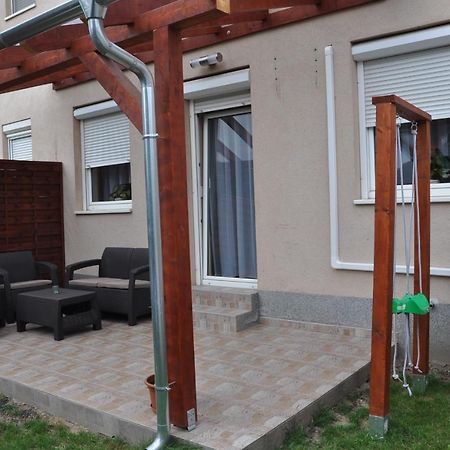 Gyorszem Apartman المظهر الخارجي الصورة