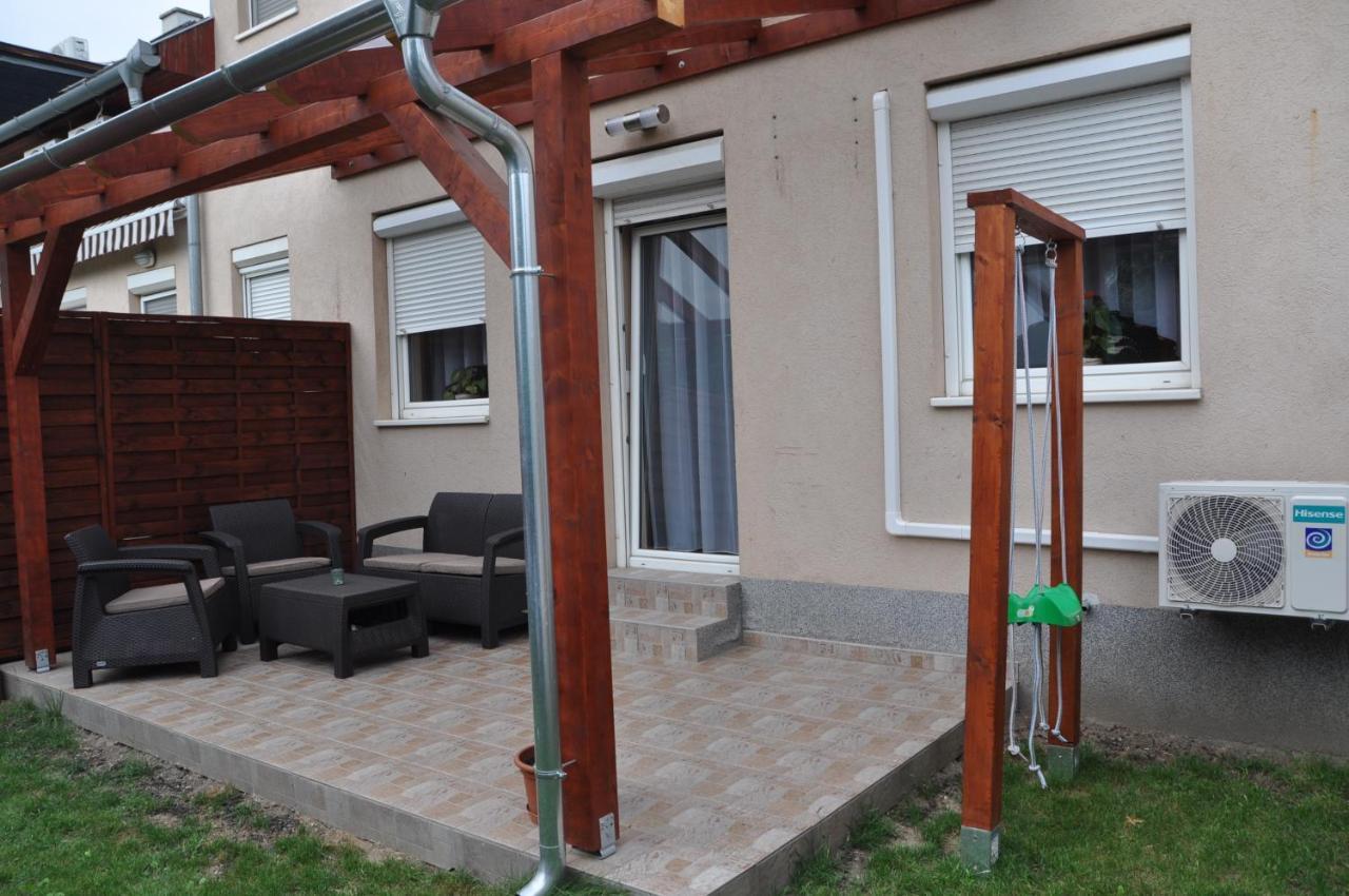 Gyorszem Apartman المظهر الخارجي الصورة